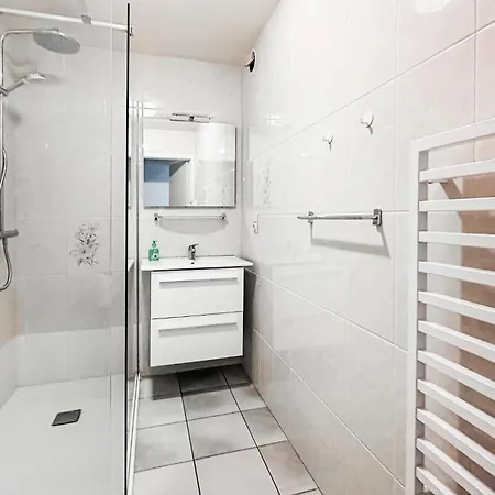 2 Bedroom Cozy In * Blankenberge